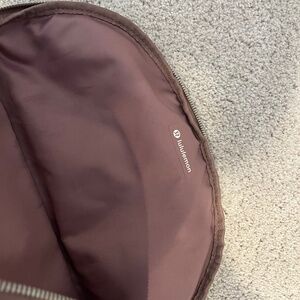 Lululemon festival cross body bag